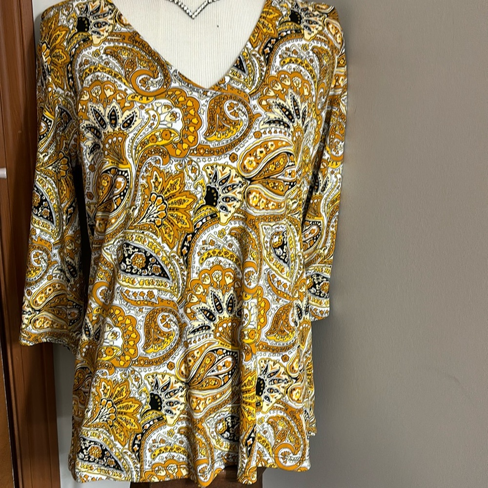 - Michael Kors Women Shirt Top Medium Yellow Black Open Shoulder Marigold
J